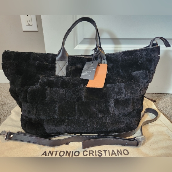 *SOLD* Antonio Cristiano XL Sheepskin Fur Tote Satchel Bag in Black; New w/ Tags - Picture 1 of 16